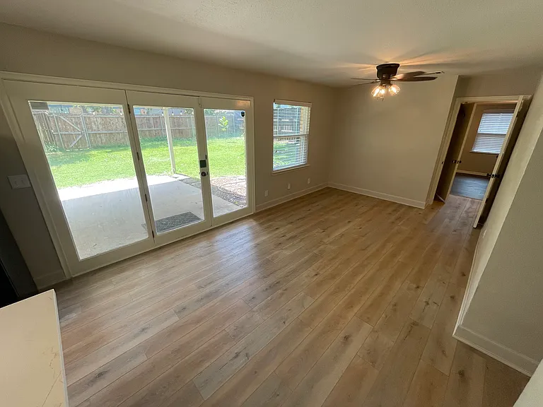 Large windows which bring in tons of natural light and great views into the backyard