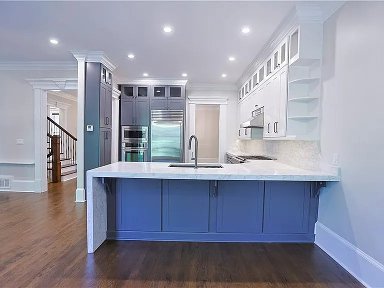 1294 Lenox Park Blvd — Photo 13