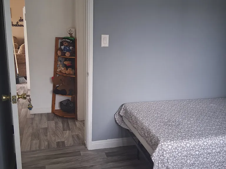 7445 Daytona St — Photo 2
