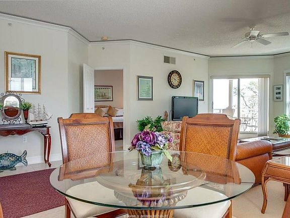 4th image of 47 Ocean Ln APT 5501