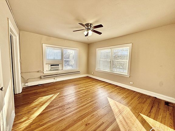 2nd image of 3734 Warwick Blvd #3736-206