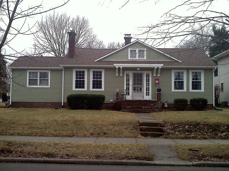 1st image of 1531 Central St