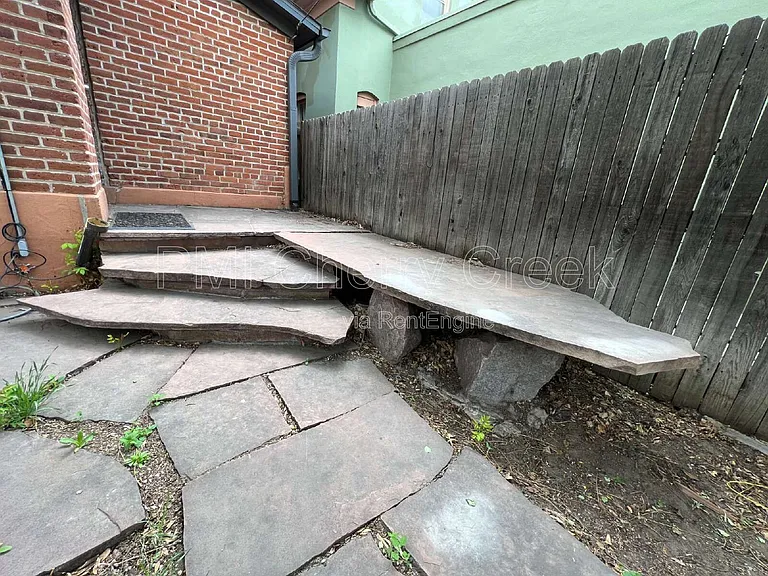 2545 Stout St — Photo 18