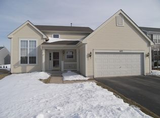 683 Portsmouth Dr, Pingree Grove, IL 60140