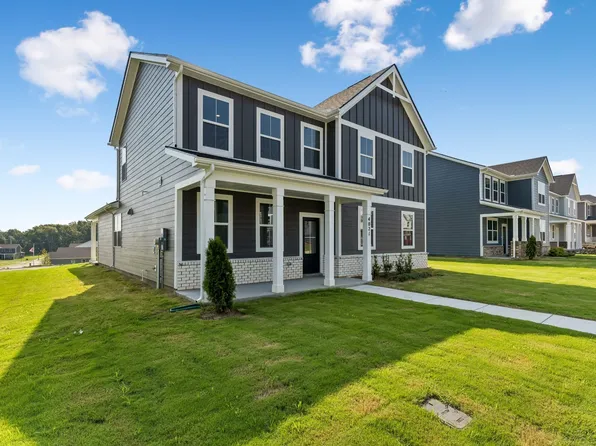 4021 Red Hawk Rd, Columbia, TN 38401