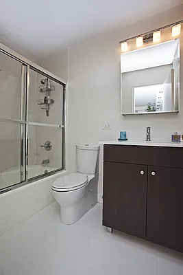 Rented by Corcoran | media 6