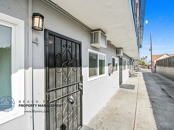 3rd image of 1040 W 91st St APT 8