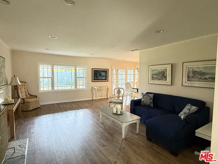 30556 Rainbow View Dr — Photo 4