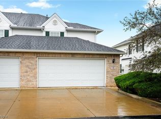 132 Sand Ct APT 6, Fairlawn, OH 44333