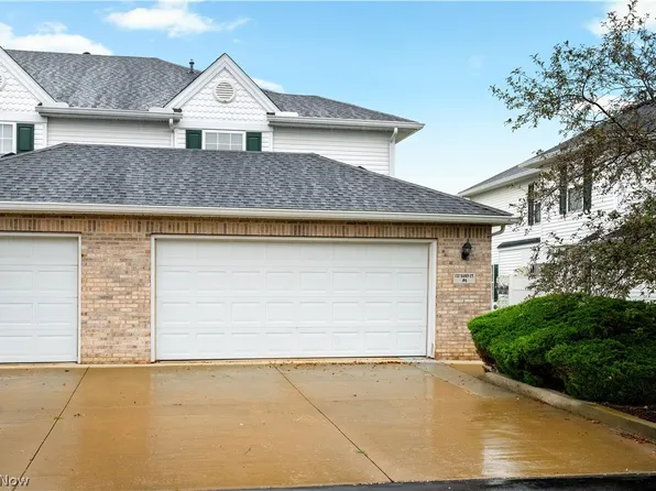 132 Sand Ct APT 6, Fairlawn, OH 44333