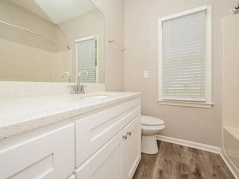 1101 E Shoreview Rd — Photo 15