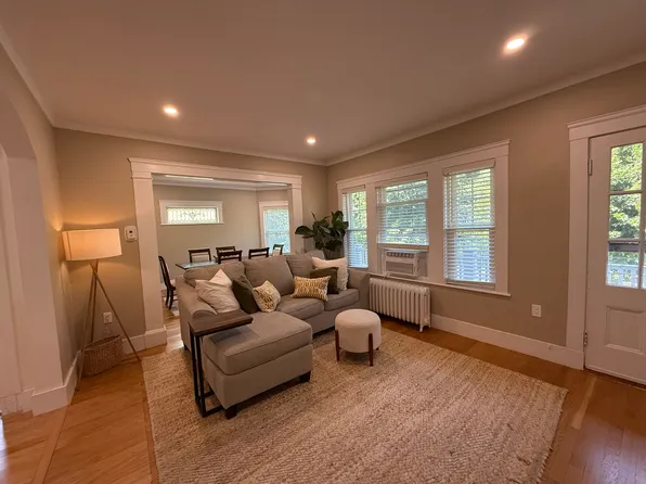 1516 Mystic Valley Pkwy #2, Medford, MA 02155