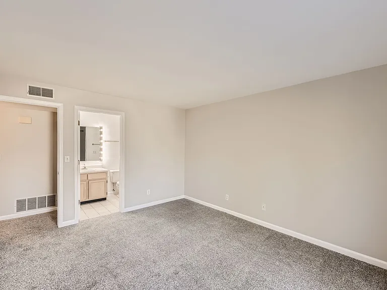 691 Canyon Dr — Photo 21