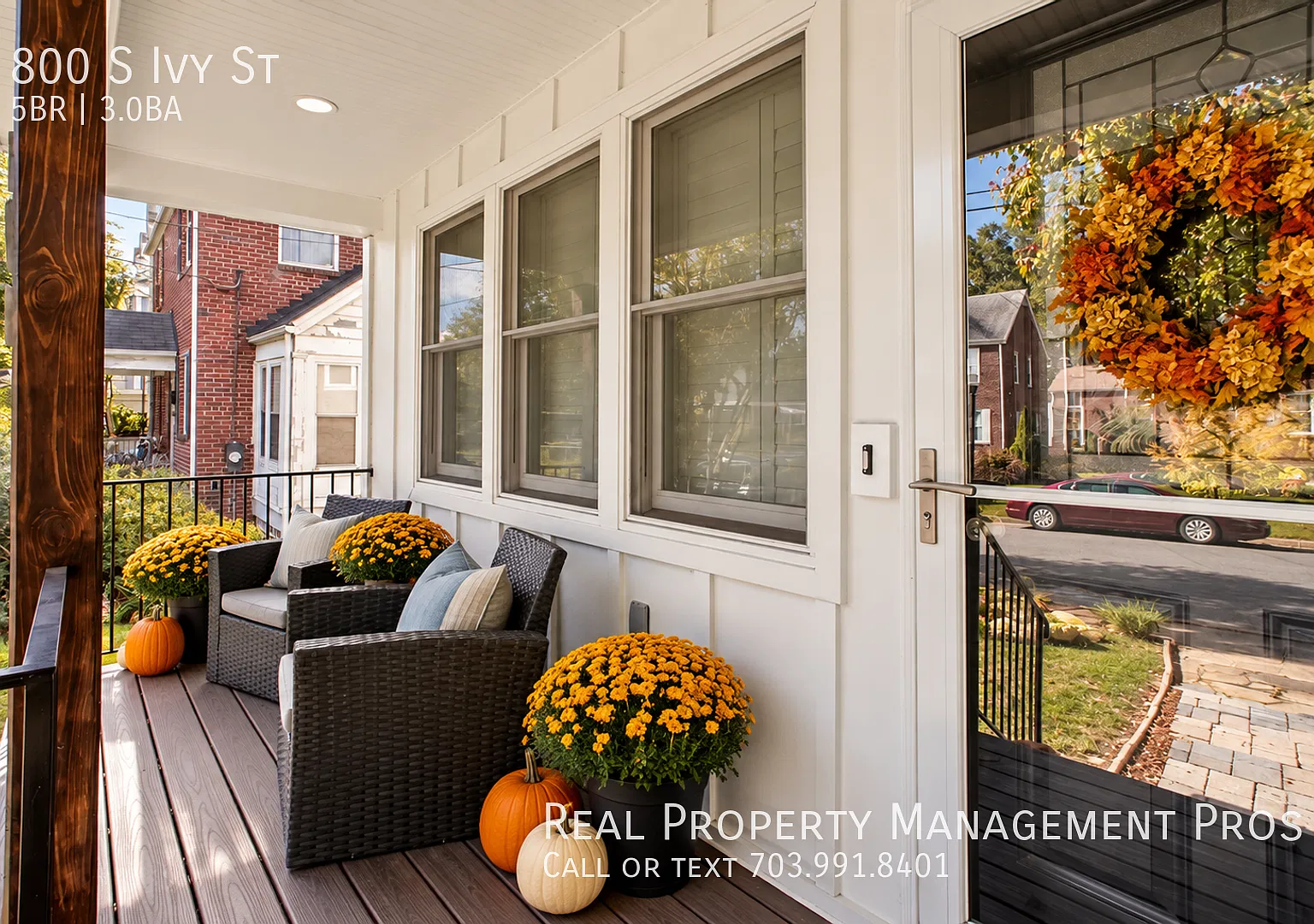 Beautifully Renovated 5BR/3BA in Alcova Heights! Gorgeous Kitchen, Bonus Spaces & Fantastic Locat... — Photo 3