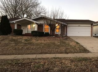 3615 Greenway Chase Dr, Florissant, MO