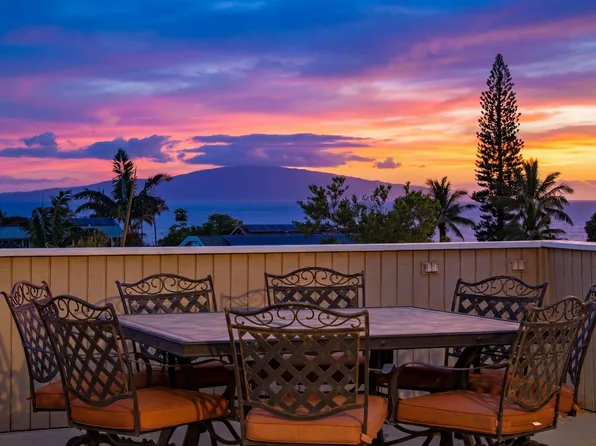 2823 Puu Hoolai St, Kihei, HI 96753