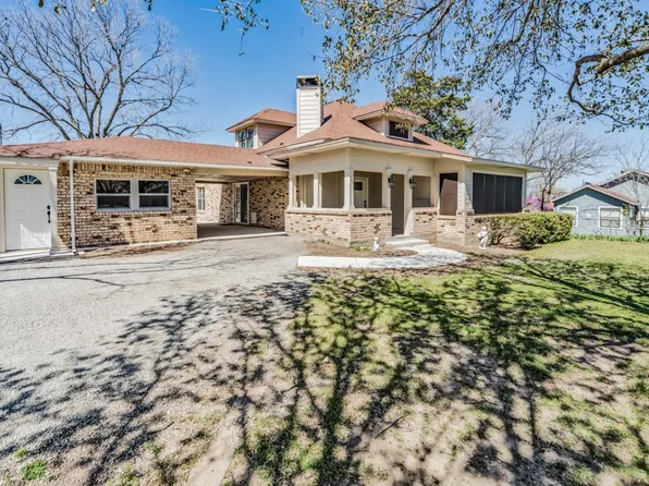 401 N Trinity St, Decatur, TX 76234