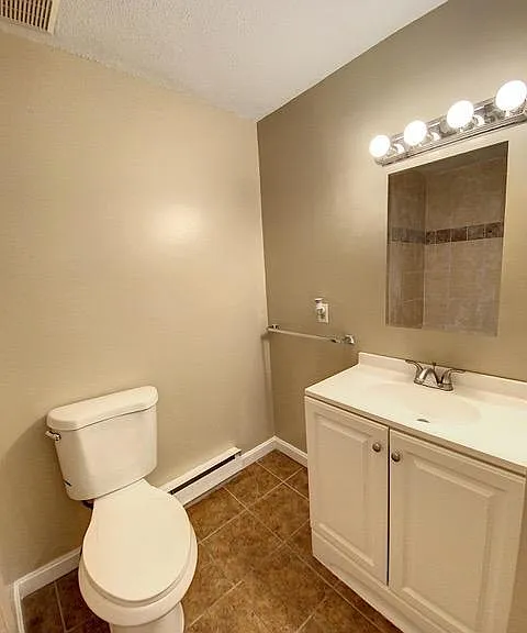 520 Shennecossett Rd #C — Photo 7