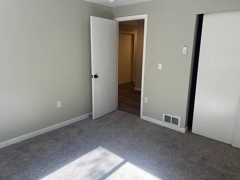 1806 192nd Avenue Ct SW — Photo 11