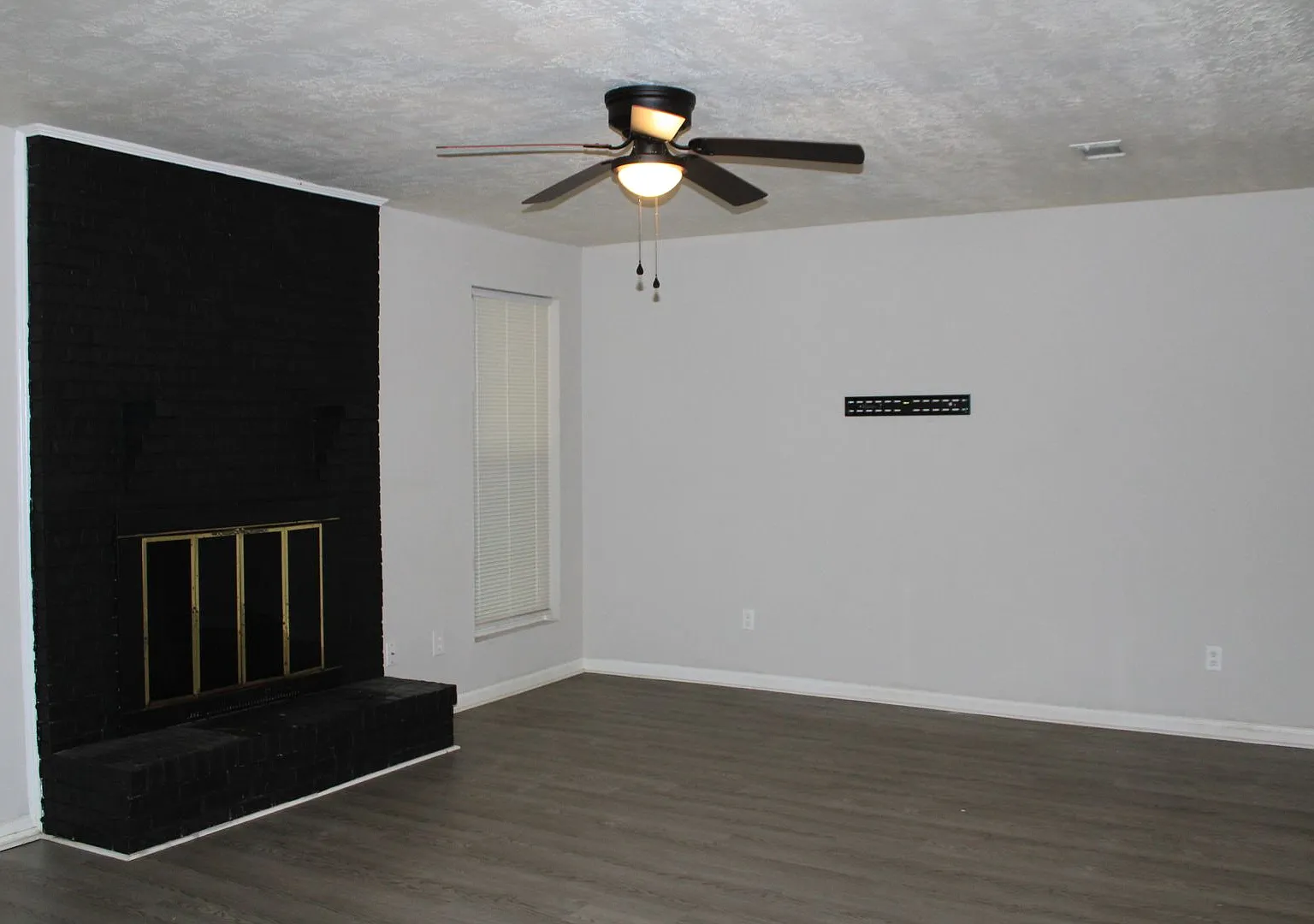 3 Bedroom 2 Bath South Augusta — Photo 4
