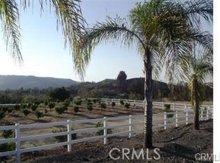 42775 Calle Montecillo Rd #5, Murrieta, CA 92562