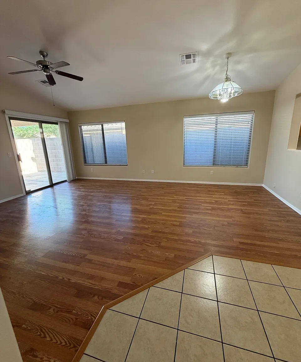 3 bed, 1544 sqft, $2,195 — Photo 3