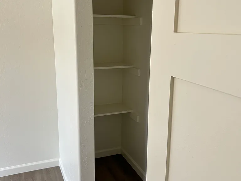 1048 Whipple St #D — Photo 20
