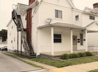 136 3rd St, California, PA 15419