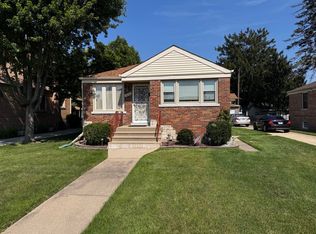 2257 S 15th Ave, North Riverside, IL 60546
