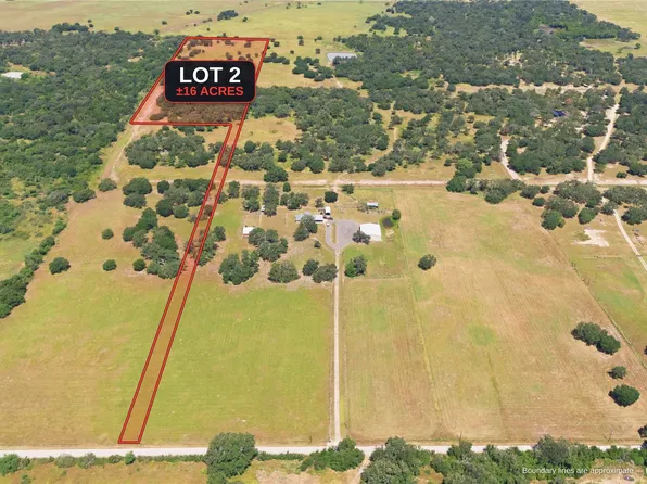 2 County Road 123, Edna, TX 77957