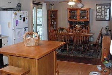 5th image of 17 Nancy Dr