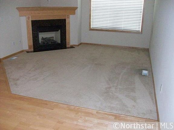 3rd image of 12141 Xylite Street NE