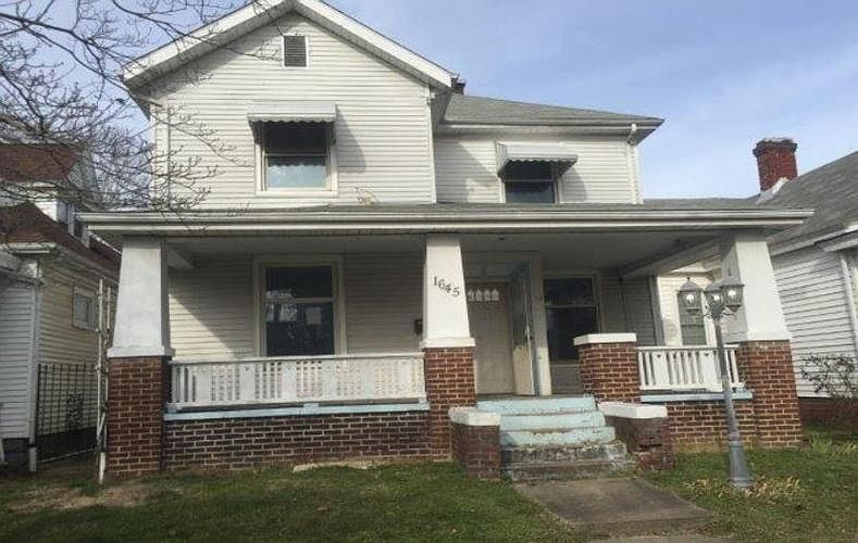 1st image of 1645 Grant St