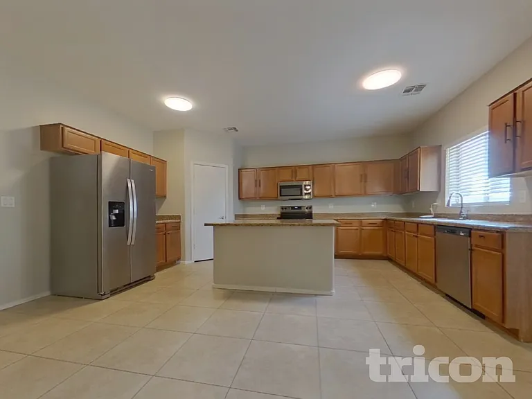 23873 W Bowker St — Photo 7