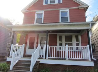 17 Myrtle St, Rochester, NY 14606