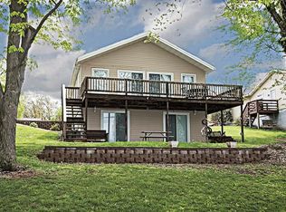 1311 Lake Shore Dr, Greenville, IL 62246