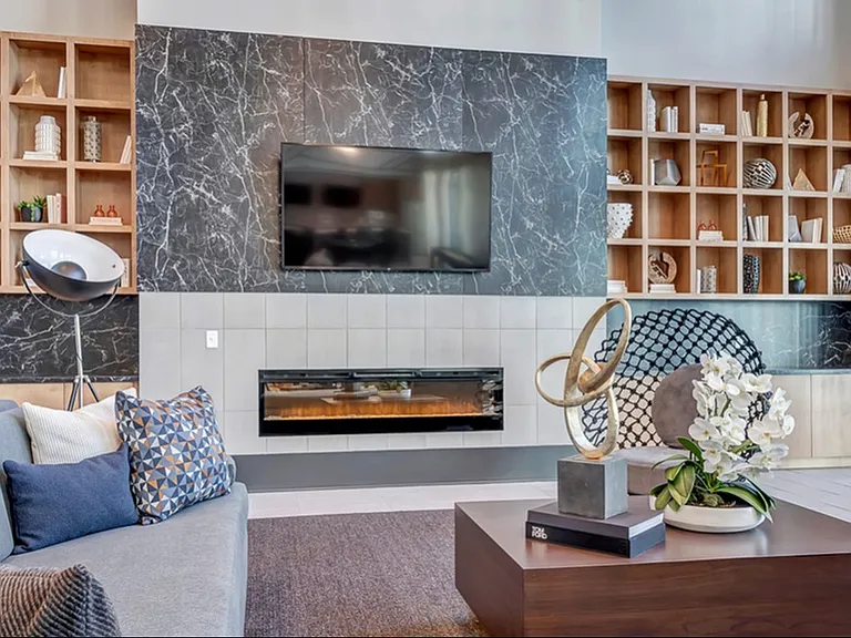 Nexus Brandon Apartments — Photo 56