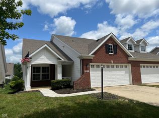 12140 Black Hills Dr, Fishers, IN 46038