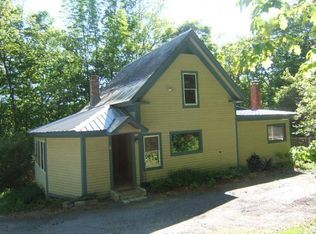 4 Crowley Dr, Bellows Falls, VT 05101