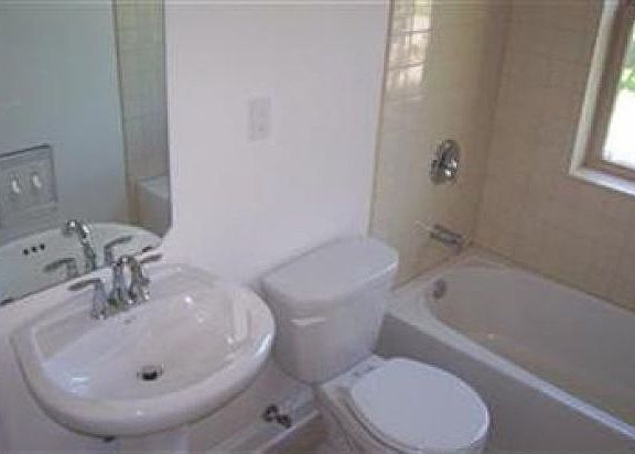 5th image of 2164 W 98th St #101