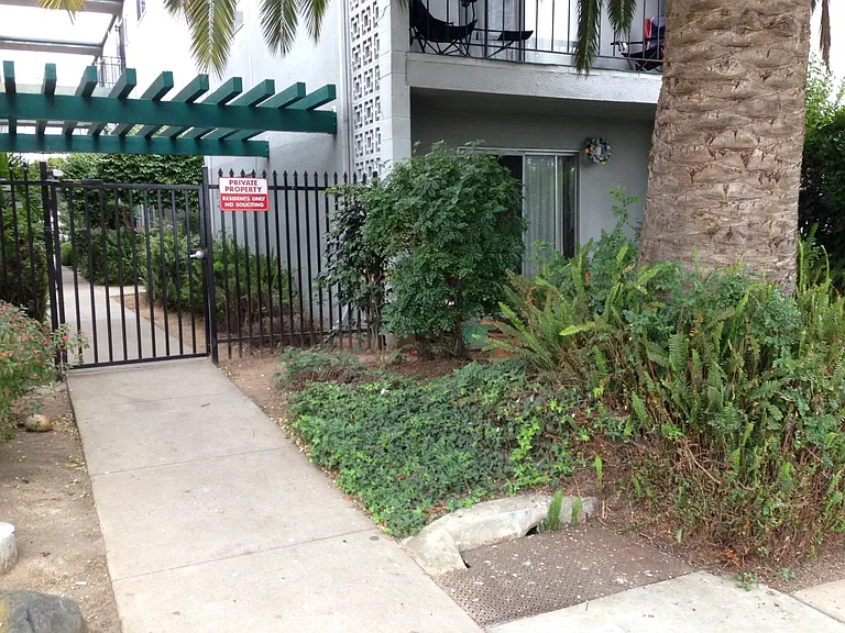 4885 Cole St #8 — Photo 6