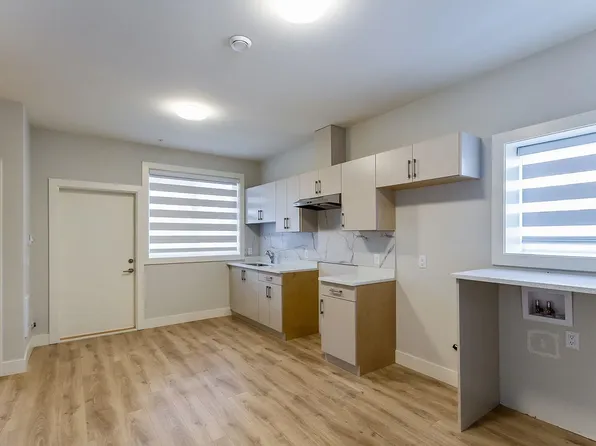 10897 Morrisette Pl Basement Basement, Maple Ridge, BC V2W 1G8