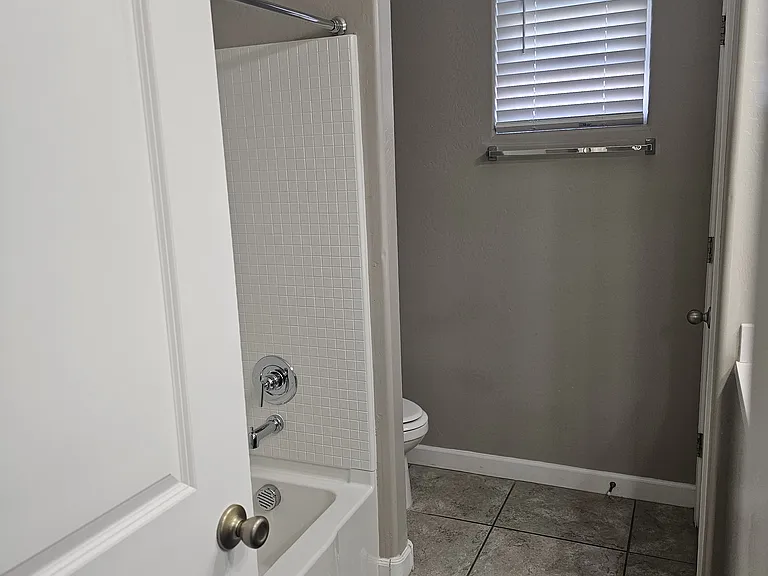 38192 W San Sisto Ave — Photo 10