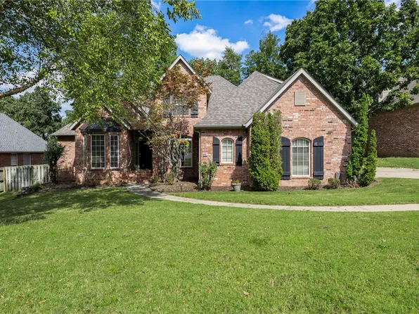 3434 E Chatsworth Rd, Fayetteville, AR 72703