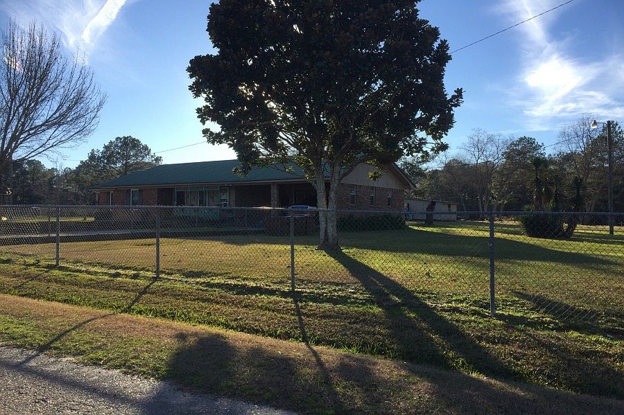 2nd image of 134 Morning Dew Rd