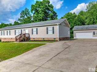 444 Sheffield Dr, Four Oaks, NC 27524