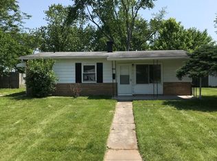 800 N Scott St, New Carlisle, OH 45344