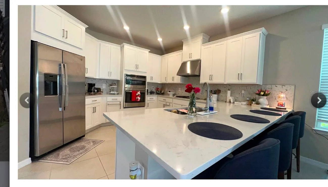 4 bed, 3.5 bath, 2582 sqft, $2,899 — Photo 3