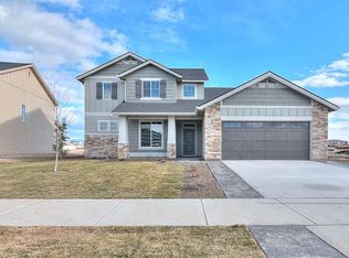 2807 W Crenshaw St, Kuna, ID 83634