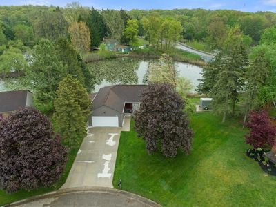 2612 Shady Hollow Dr, White Lake, MI, 48383